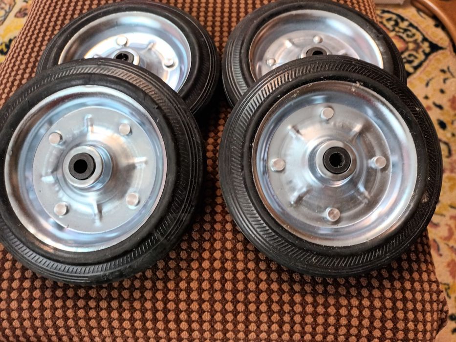 Roti pentru  căruț 4×15lei=60