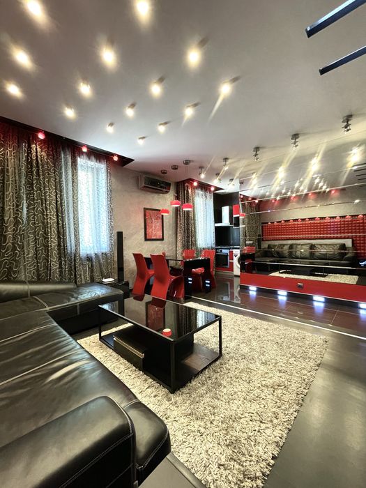 Сдаётся квартира 2/2/4 ул. Бобура 56м². Евро ремонт. Мебель. Техника.