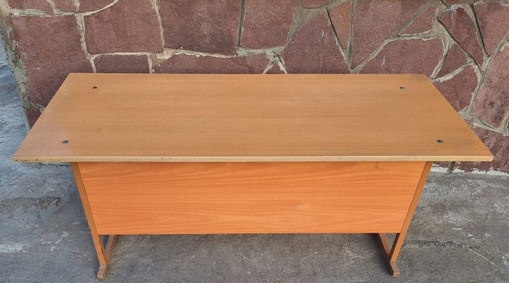 Парта, доска учебная продам