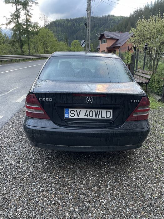 MERCEDES-BENZ C-Class