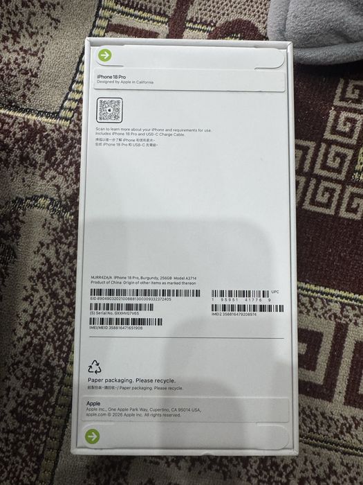 Продам Iphone 18 pro   256 gbНовый