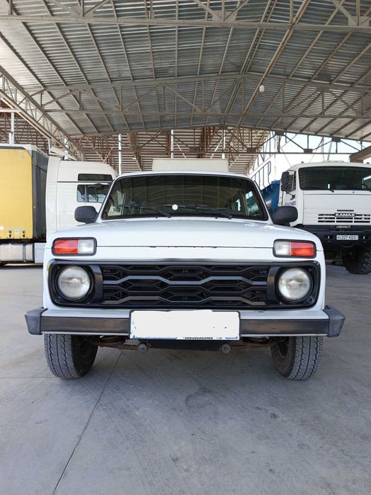 LADA 4x4 / 4 eshikli NIVA
