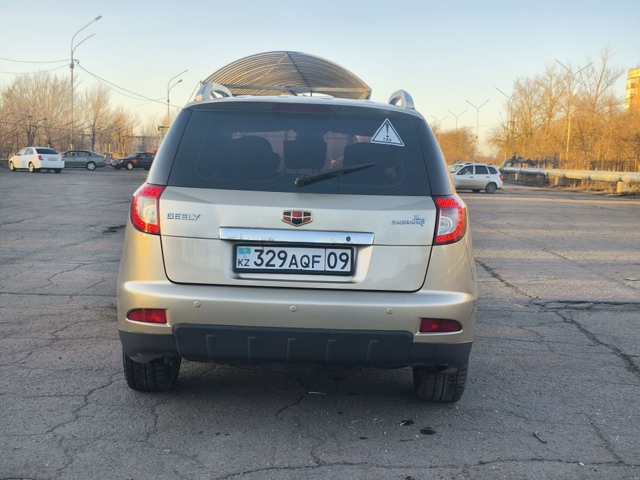 Продам geely emgrand x7