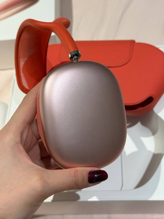 Air pods pro max