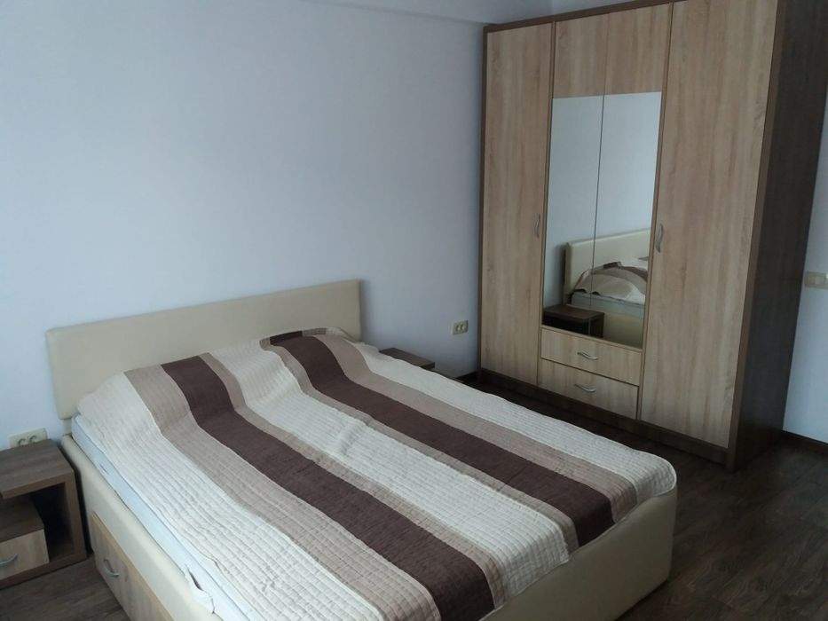 Închiriez apartament cu două camere, Militari Residence, pret 1900 lei