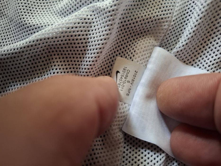 Nike дамско яке S размер.