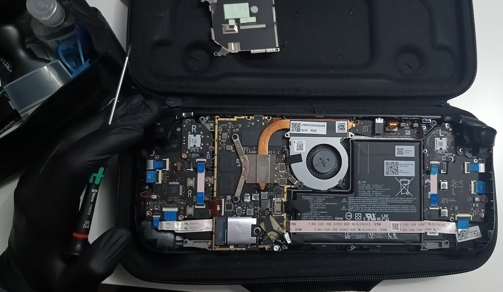 Reparatii PC / Laptop - curățate, pastă, Optimizare