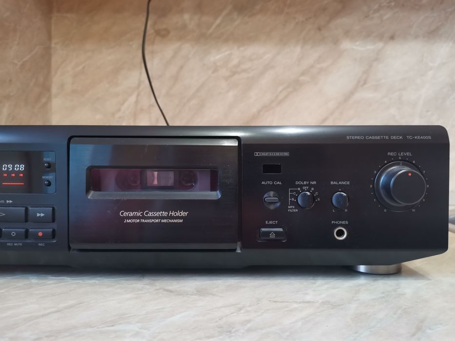 Касетен дек Sony tc ke400s