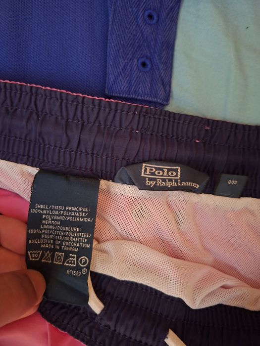 Polo tricouri si pantaloni scurti