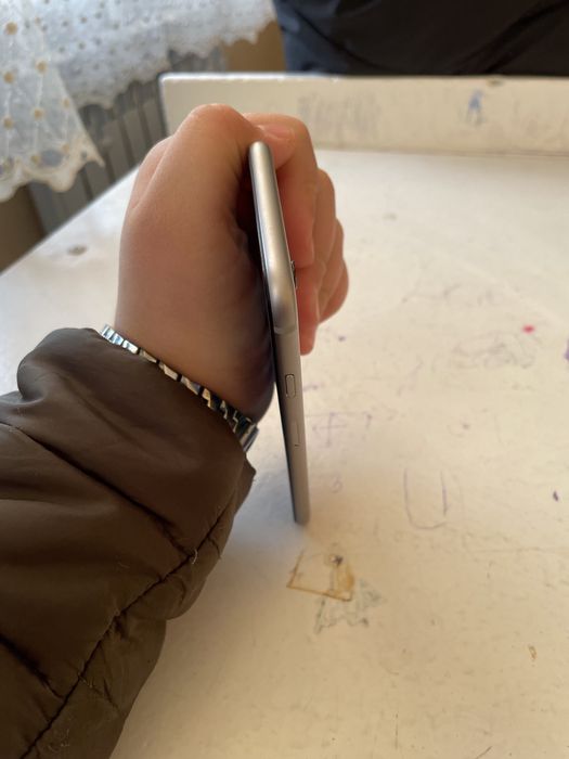 Iphone 6 s 128 gb sotiladi