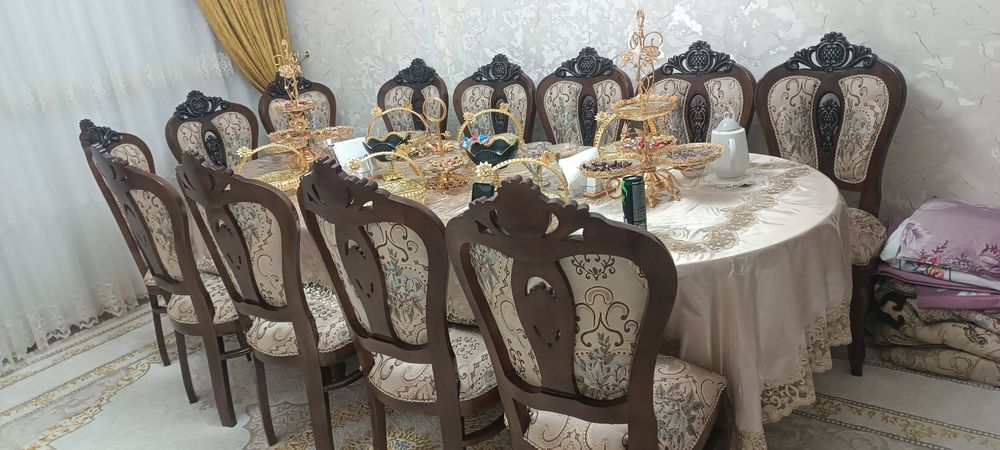 Срочно продам стол и стуля
