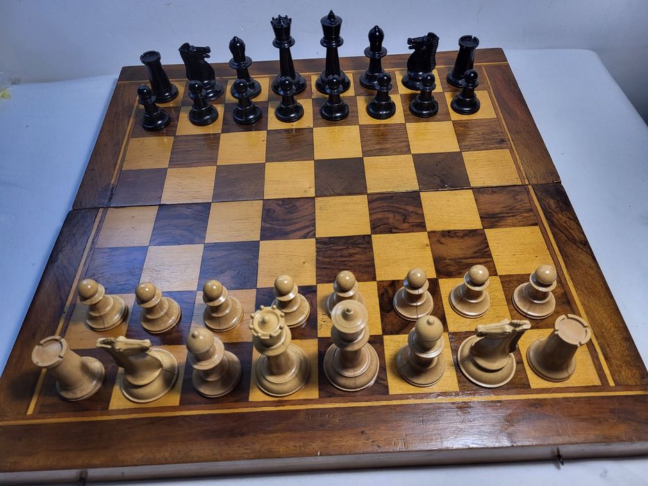 #9 Стар шах и табла