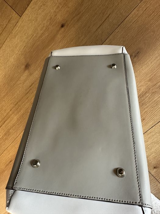 Елеганта дамска чанта Baldinini