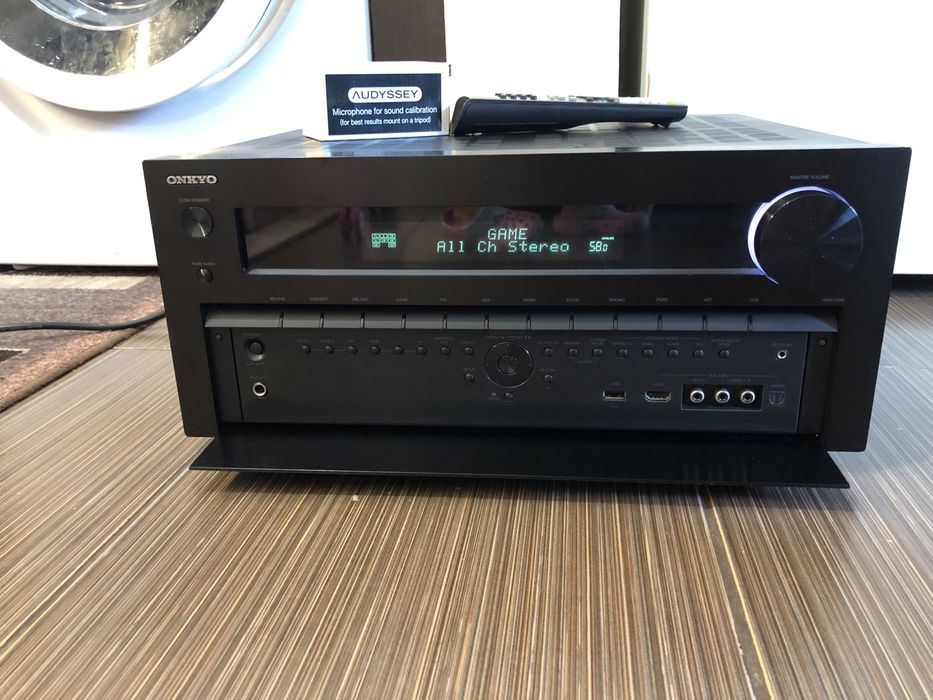 Onkyo TX-NR809 resiver