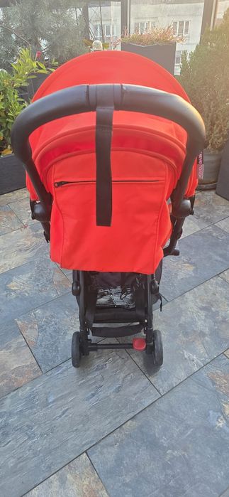 Cărucior Ultra-Compact BABYZEN YOYO² - Red (Roșu)