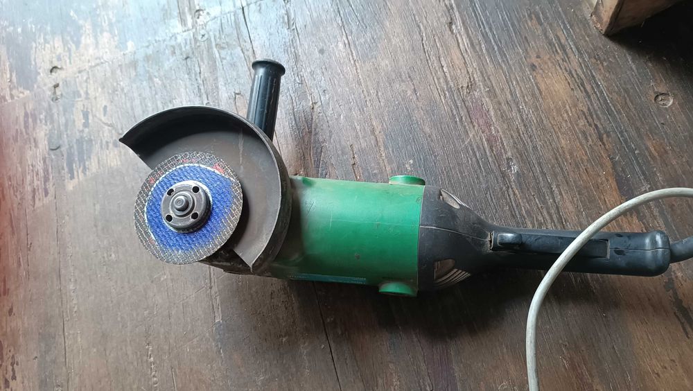 Болгарка Hitachi.   Made in IRELAND