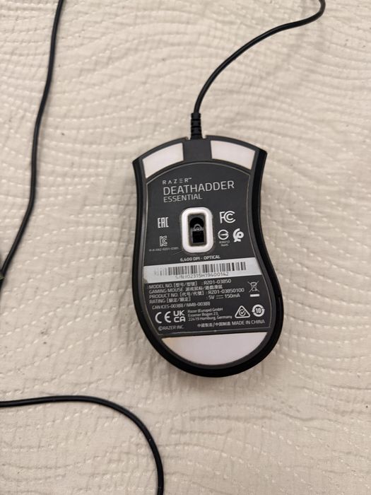Vand mouse Razer DeathAdder Essential