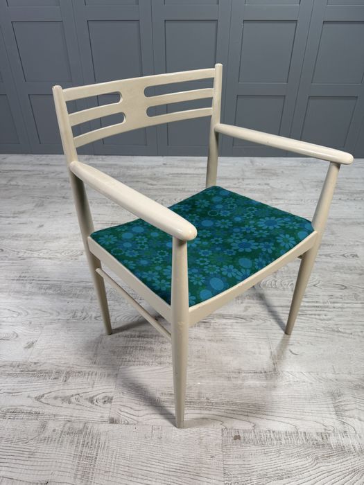 Винтидж широк трапезен стол Г448