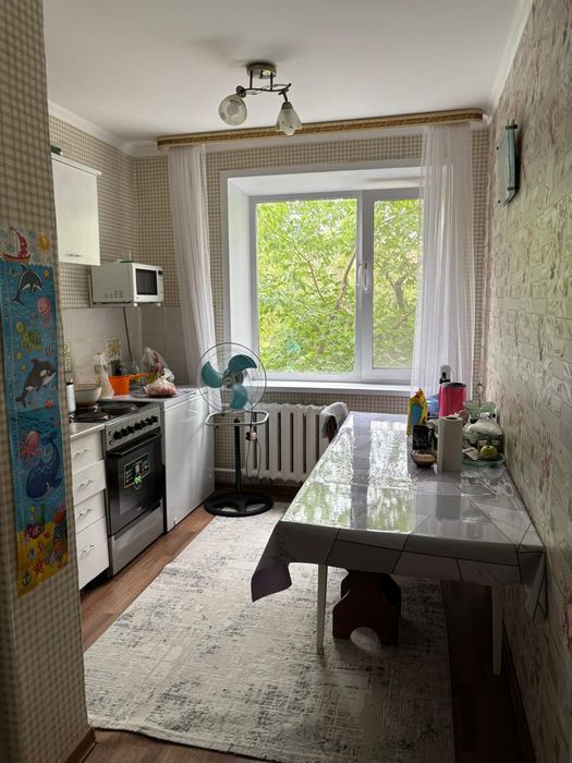 Продам 4 ком. Квартиру