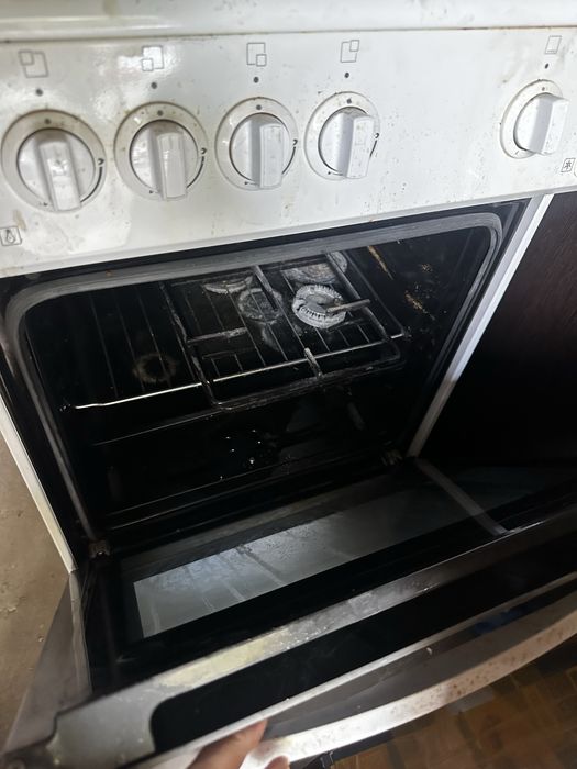 Продается газовая плита Beko