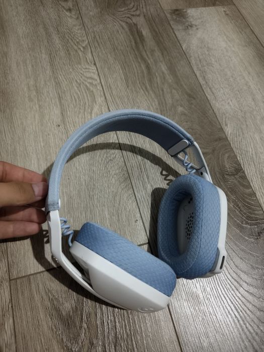 Logitech G435(наушник)