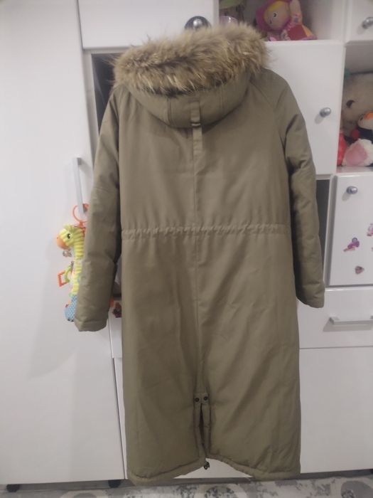 Продам парку зимняя