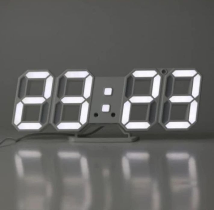 Ceasul digital cu termomentru, afisaj mare cu lumina LED alb rece,Nou!