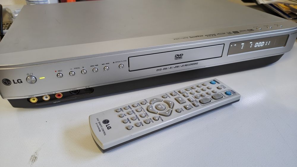 LG DVD recorder cu ieșire optica