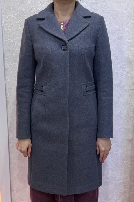Продам пальто женское