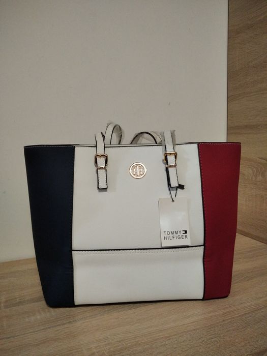 Genti diferite modele