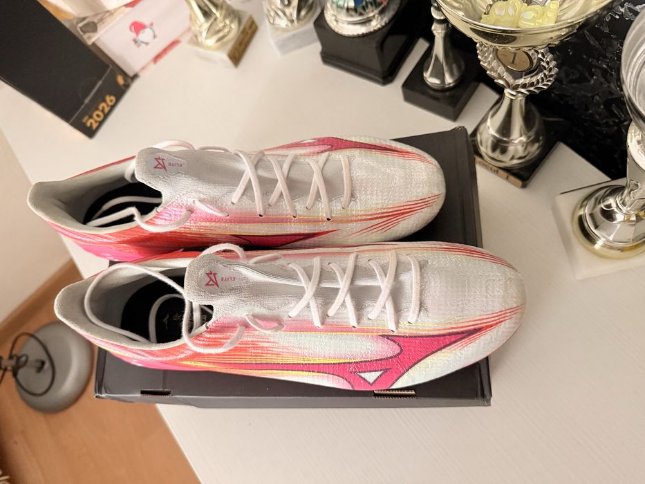 Mizuno Alpha ghete de fotbal