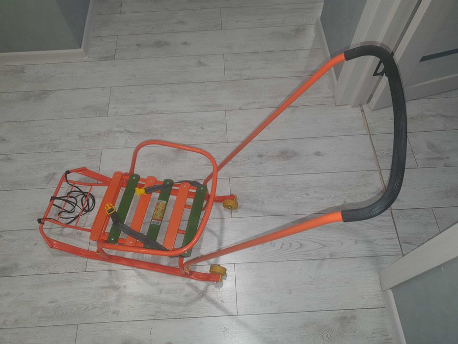 Детские санки для катания