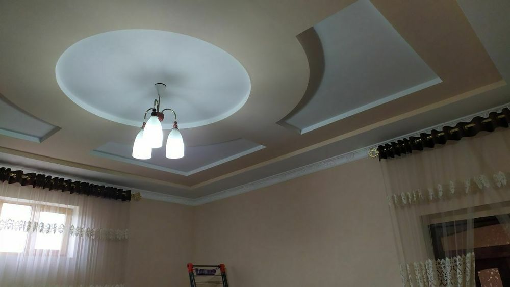 Уч-Кахрамон,Обод махаллада 6 сотх участка сотилади!!!