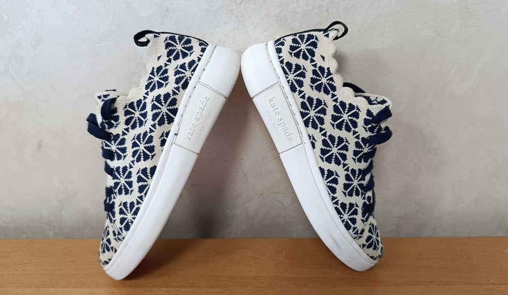 Kate Spade Spade Flower Lift Knit Geo-Много Запазени
