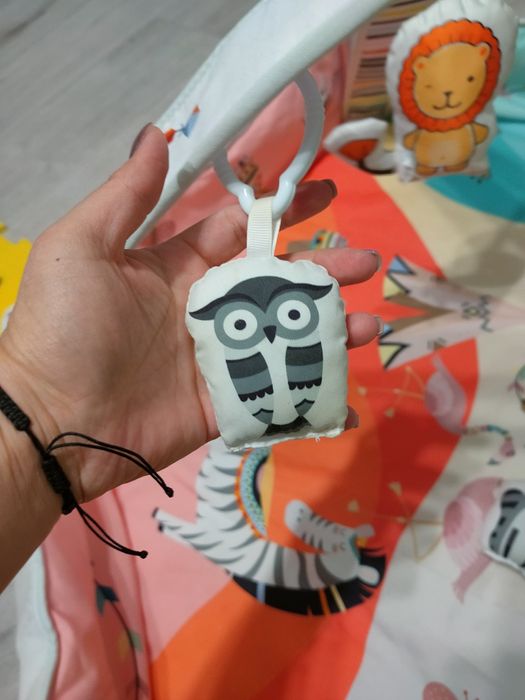Salteluța de activități pt bebe, Lionelo