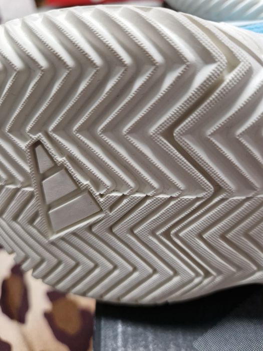 Adidasi dama Adidas