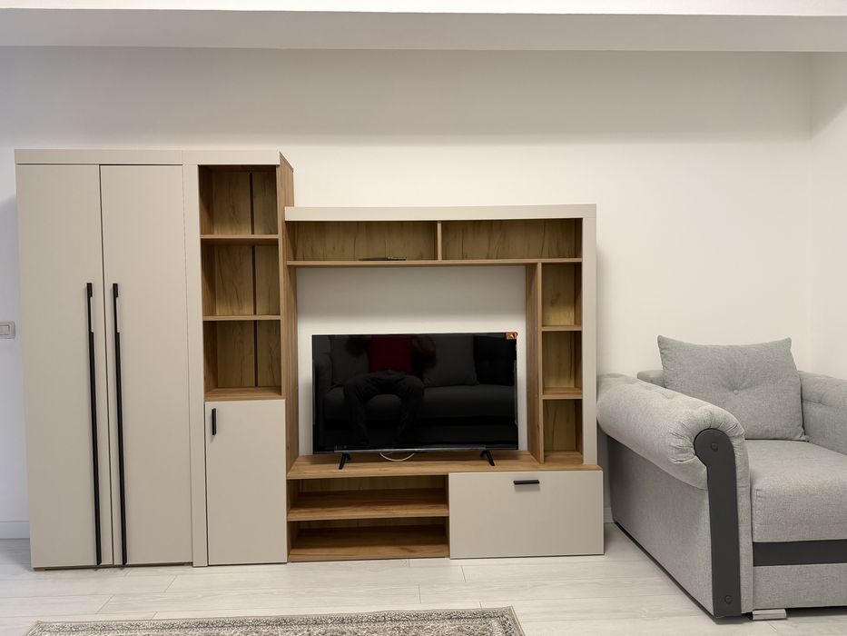 Apartament nou de inchiriat. Prima inchiriere.