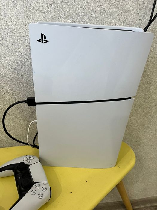 Продам playstation 5