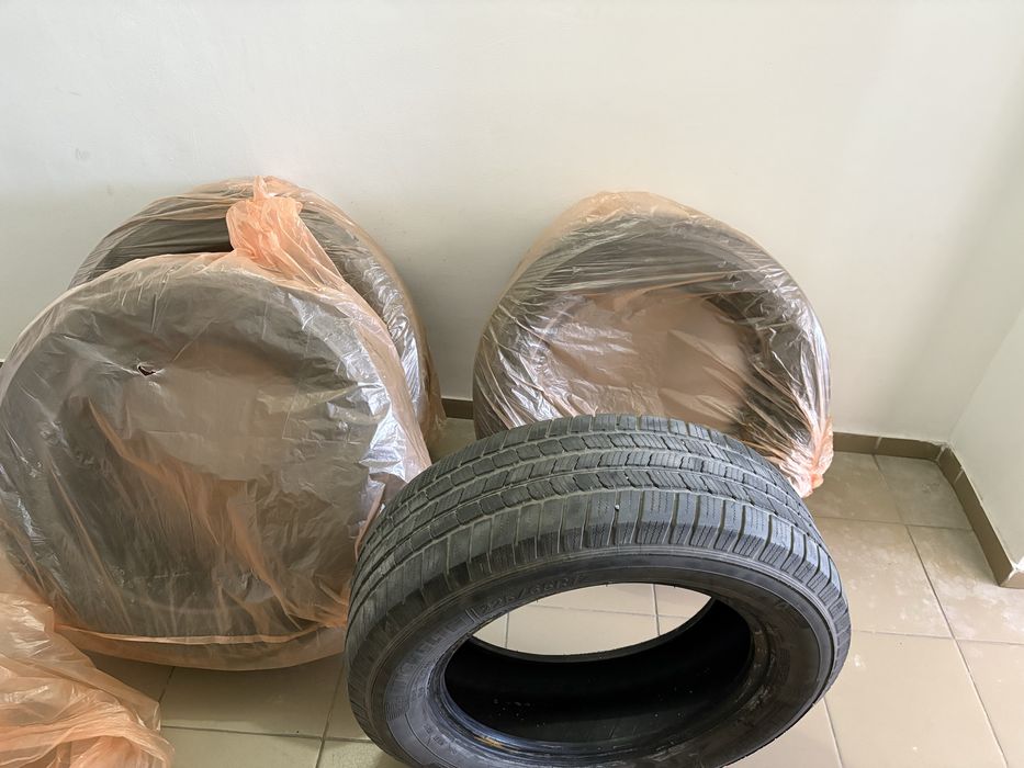 Продам б/у ризину MICHELIN