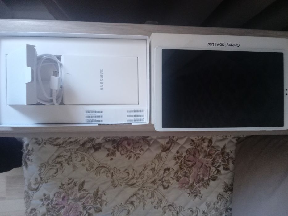 Продам планшет таб А 7