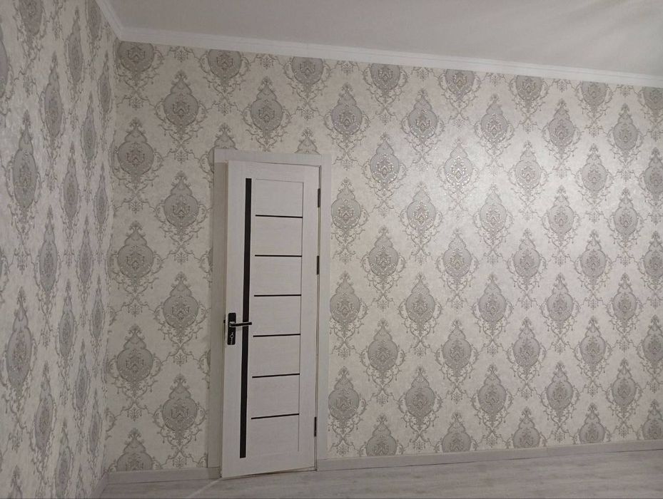 Сотилади Сергели - 4 1 хонали 4 этаж торцевая 40000 стартовая