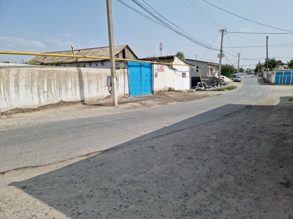 ХОВЛИ Сотилади ВАРИАНТ БОР Нархи Килишамиз