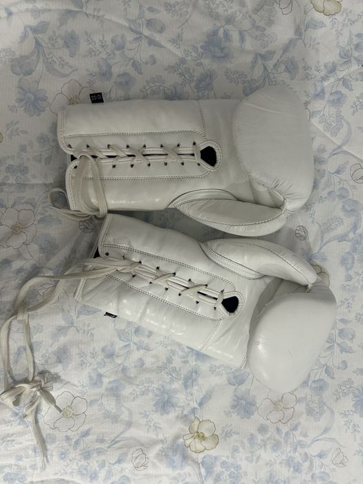 Winning перчатки белый 10oz