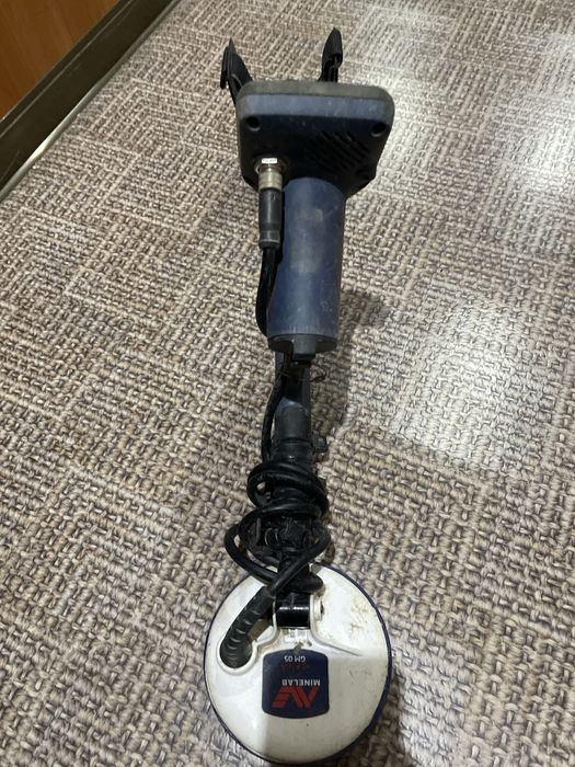 Металоискатель монстэр голд 1000