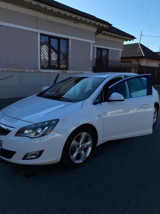 Se vinde autoturism în stare foarte bună!