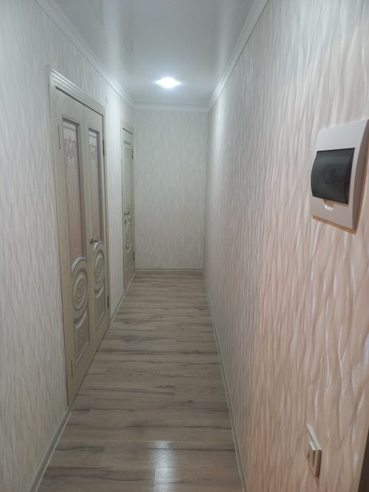 Продам двух комнатную  квартиру