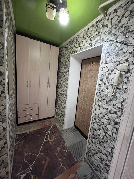 Продам 1 ком.квартиру.