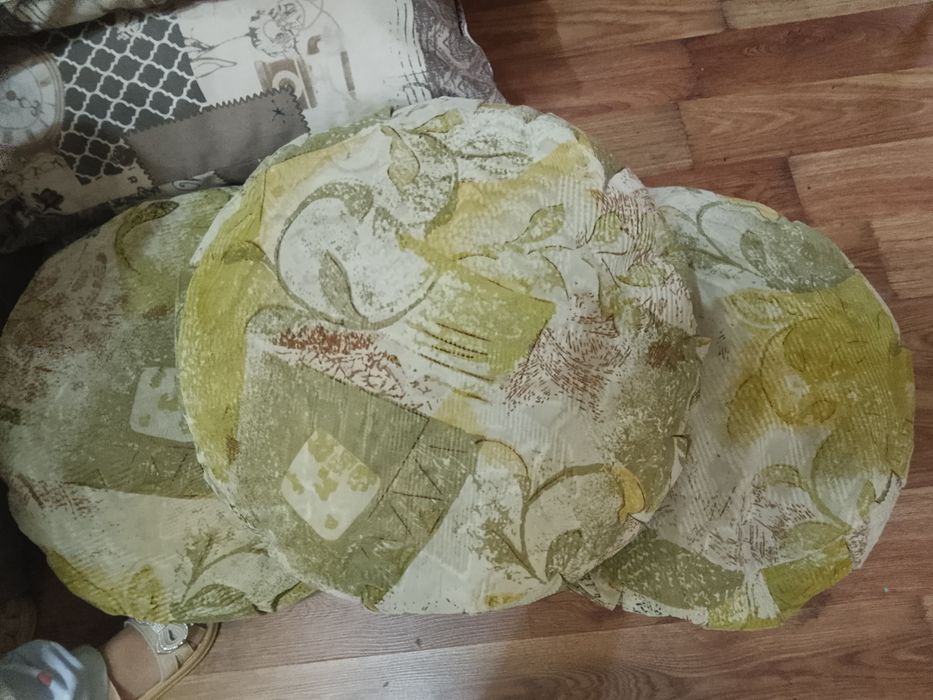 Подушки для дивана