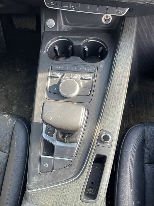 Dezmembrez Audi A4 B9 2017 2.0 Tfsi Automat