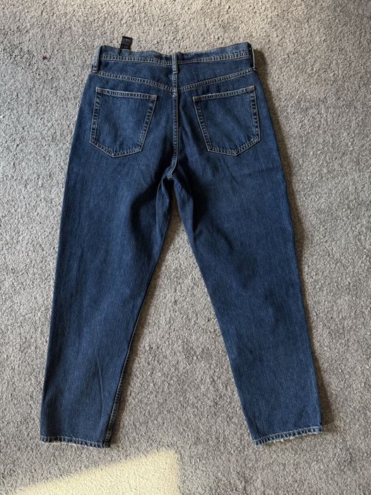 новые рваные джинсы Zara